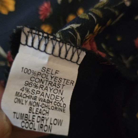 Papermoon Reece Mixed Material Blouse Size MP - Picture 6 of 8